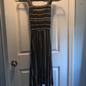 Juniors Mid-Length Dress.